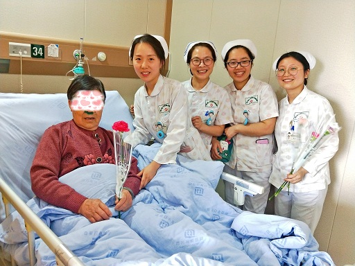 包含友誼醫院黃牛號販子	的詞條